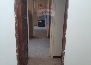 Hall / corridoio - Casa indipendente VIA VACCA
 
53, Paterno - foto 42