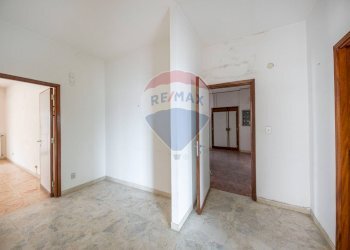 Hall / corridoio - Appartamento Via Gabelle
 
7, Caltagirone - foto 31