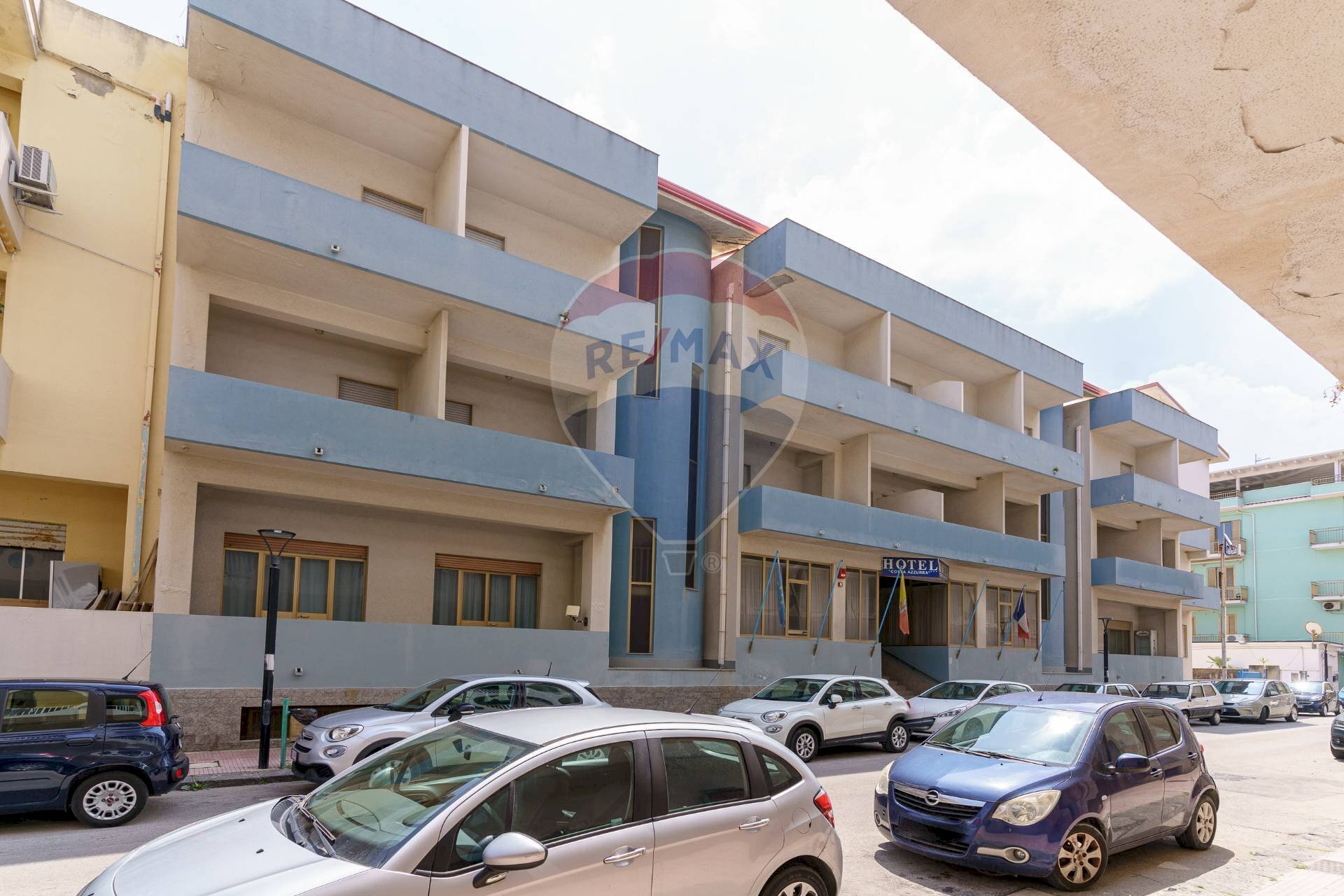 Edificio all\'aperto - Hotel Via Marina
 
66, Brolo - foto 1