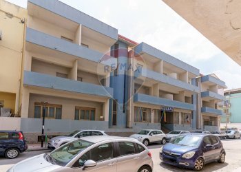 Edificio all\'aperto - Hotel Via Marina
 
66, Brolo - foto 1