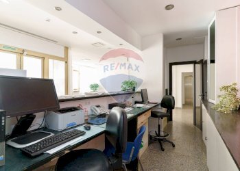 Ufficio - Hotel Via Marina
 
66, Brolo - foto 18