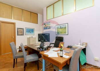 Ufficio - Hotel Via Marina
 
66, Brolo - foto 19