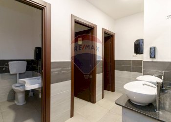 Bagno - Hotel Via Marina
 
66, Brolo - foto 30