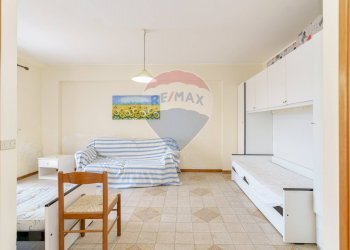 Soggiorno - Hotel Via Marina
 
66, Brolo - foto 115