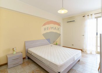 Camera / camera da letto - Hotel Via Marina
 
66, Brolo - foto 117