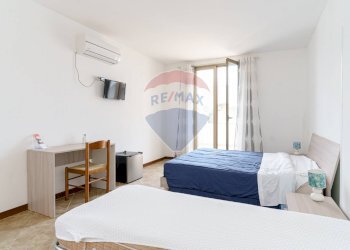 Camera / camera da letto - Hotel Via Marina
 
66, Brolo - foto 132