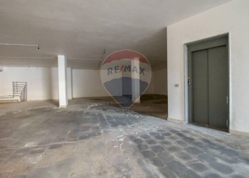 Parcheggio - Magazzino Via Alessi
 
4-6-8, Caltagirone - foto 14