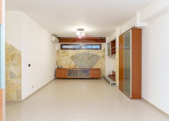 Stanza vuota - Bilocale Via Mizar
 
1, Catania - foto 4