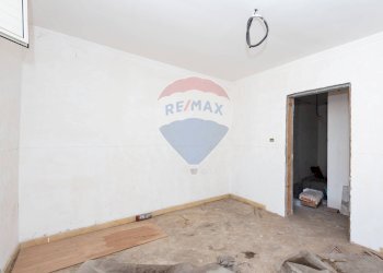 Stanza vuota - Casa indipendente Via di Benedetto
 
13, Catania - foto 8