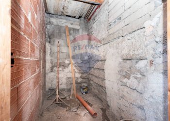 Dettagli - Casa indipendente Via di Benedetto
 
13, Catania - foto 12