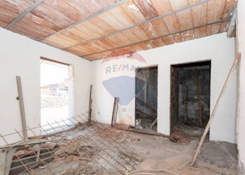 Stanza vuota - Casa indipendente Via di Benedetto
 
13, Catania - foto 22