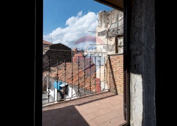 Balcone - Casa indipendente Via di Benedetto
 
13, Catania - foto 30