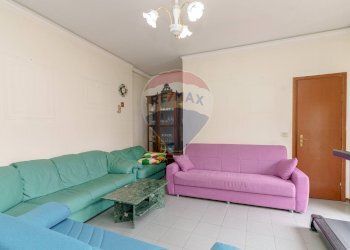 Soggiorno - Quadrilocale Via Vittorio Emanuele Ii
 
356, Catania - foto 14