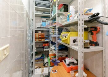 Dispensa di stoccaggio - Quadrilocale Via Vittorio Emanuele Ii
 
356, Catania - foto 18