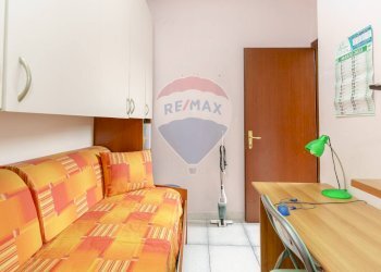 Camera / camera da letto - Quadrilocale Via Vittorio Emanuele Ii
 
356, Catania - foto 25