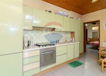 Cucina - Quadrilocale Via Vittorio Emanuele Ii
 
356, Catania - foto 33