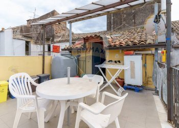 Terrazza - Quadrilocale Via Vittorio Emanuele Ii
 
356, Catania - foto 45