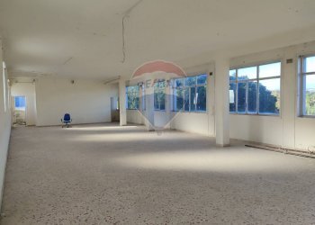 Stanza vuota - Commercial Premises SS 192 KM 79, Misterbianco - photo 12