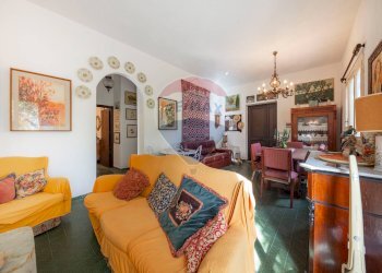 Sala da pranzo - Villa VIa Quasimodo
 
5, Viagrande - foto 8