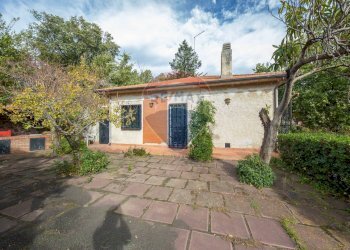 Casa all\'aperto - Villa VIa Quasimodo
 
5, Viagrande - foto 24