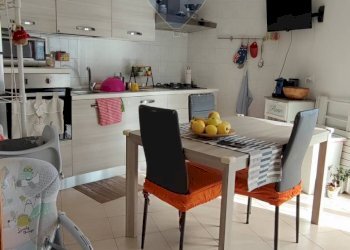 Sala da pranzo - Quadrilocale VIA SALVO D'ACQUISTO
 
5, Caltagirone - foto 13