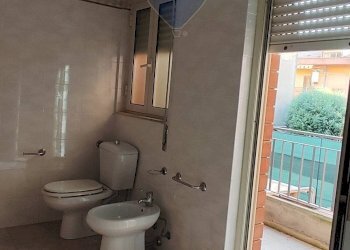 Bagno - Quadrilocale VIA SALVO D'ACQUISTO
 
5, Caltagirone - foto 41