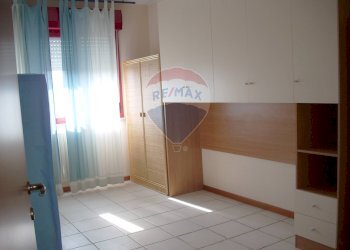 Camera / camera da letto - Trilocale via Trieste
 
52, Riposto - foto 9