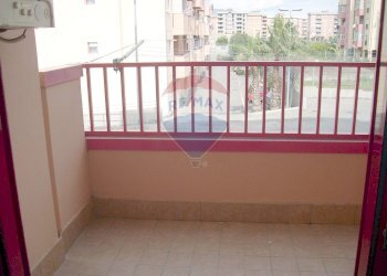 Balcone - Trilocale via Trieste
 
52, Riposto - foto 15