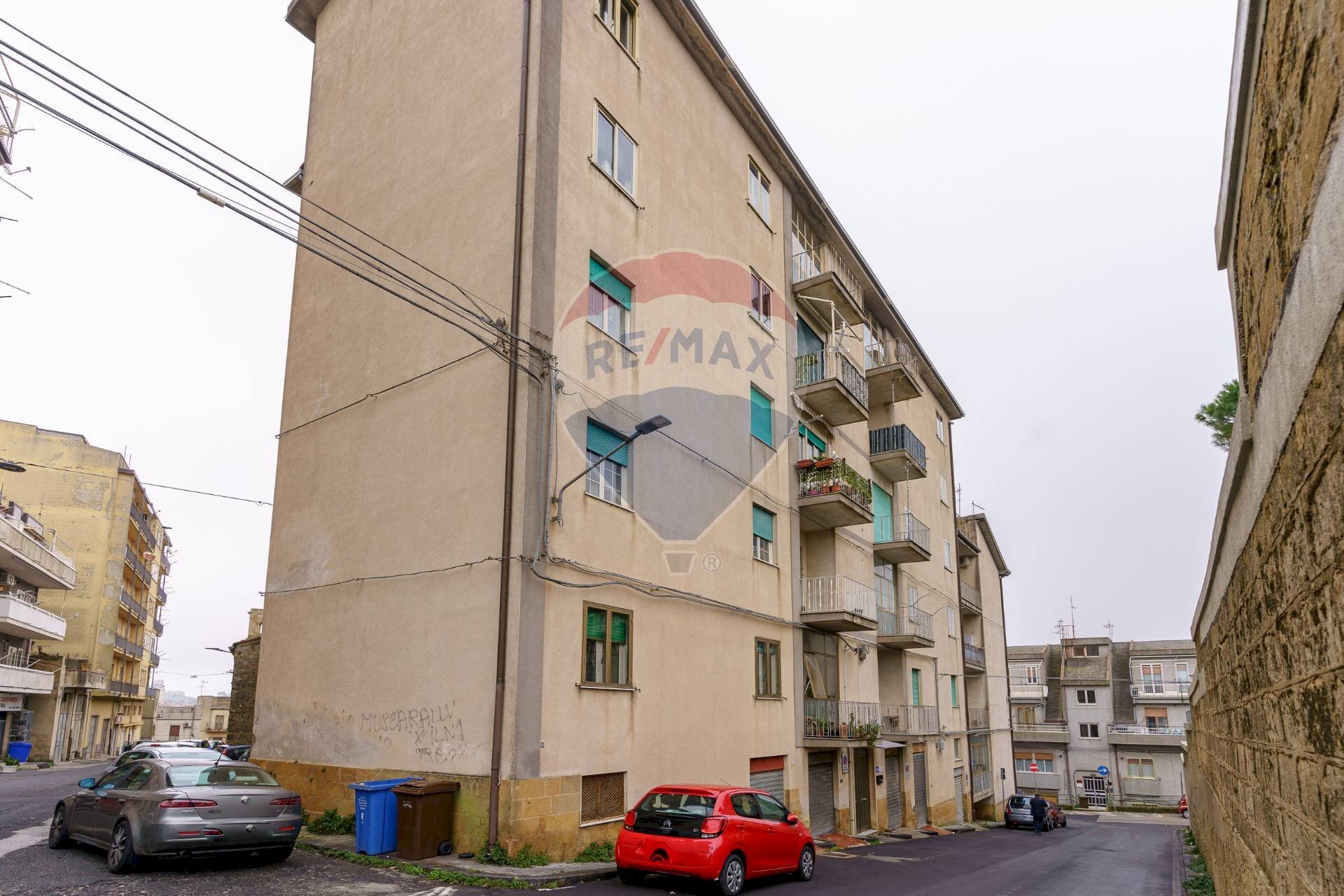 Edificio all\'aperto - Appartamento Via Catania
109, Enna - foto 2