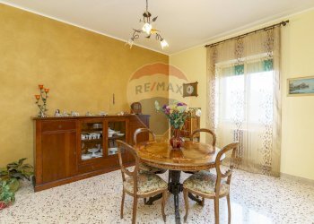 Sala da pranzo - Appartamento Via Catania
 
109, Enna - foto 7