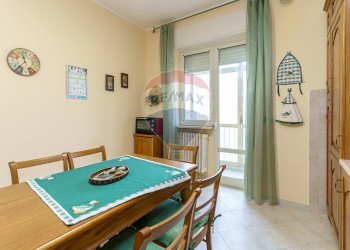 Sala da pranzo - Appartamento Via Catania
 
109, Enna - foto 18