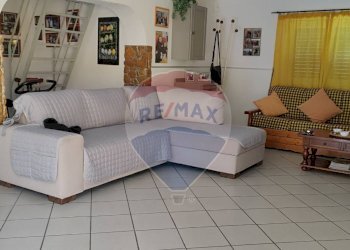 Soggiorno - Villa VIA GIUSEPPE CANNATA
 
4, Caltagirone - foto 10