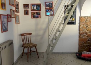 Scale - Villa VIA GIUSEPPE CANNATA
 
4, Caltagirone - foto 11