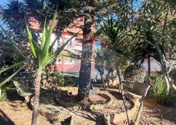 Giardino - Villa VIA GIUSEPPE CANNATA
 
4, Caltagirone - foto 33