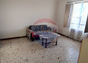 Soggiorno - Casa indipendente VIA CIRCONVALLAZIONE
 
107, Caltagirone - foto 19