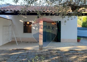 Casa all\'aperto - Villa CONTRADA SAN NICOLO' LE CANNE
 
SN, Caltagirone - foto 4