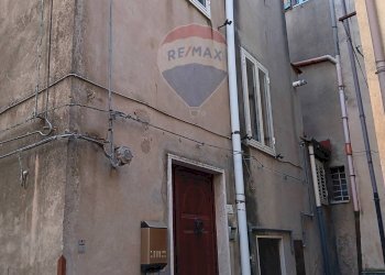 Edificio all\'aperto - Casa semi indipendente Via Mercato
 
442, Enna - foto 5