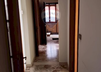 Hall / corridoio - Casa semi indipendente Via Mercato
 
442, Enna - foto 9