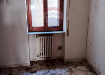 Stanza vuota - Casa semi indipendente Via Mercato
 
442, Enna - foto 14