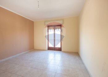 Stanza vuota - Quadrilocale VIA LIBERTA'
 
33, Aci Catena - foto 6