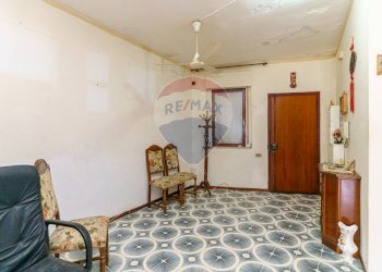 Camera / camera da letto - Quadrilocale Via Livorno
 
51A, Aci Castello - foto 5