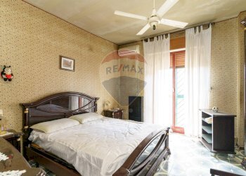 Camera / camera da letto - Quadrilocale Via Livorno
 
51A, Aci Castello - foto 18