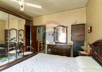 Camera / camera da letto - Quadrilocale Via Livorno
 
51A, Aci Castello - foto 20