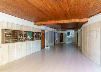 Ricezione / Lobby - Quadrilocale Via Livorno
 
51A, Aci Castello - foto 26