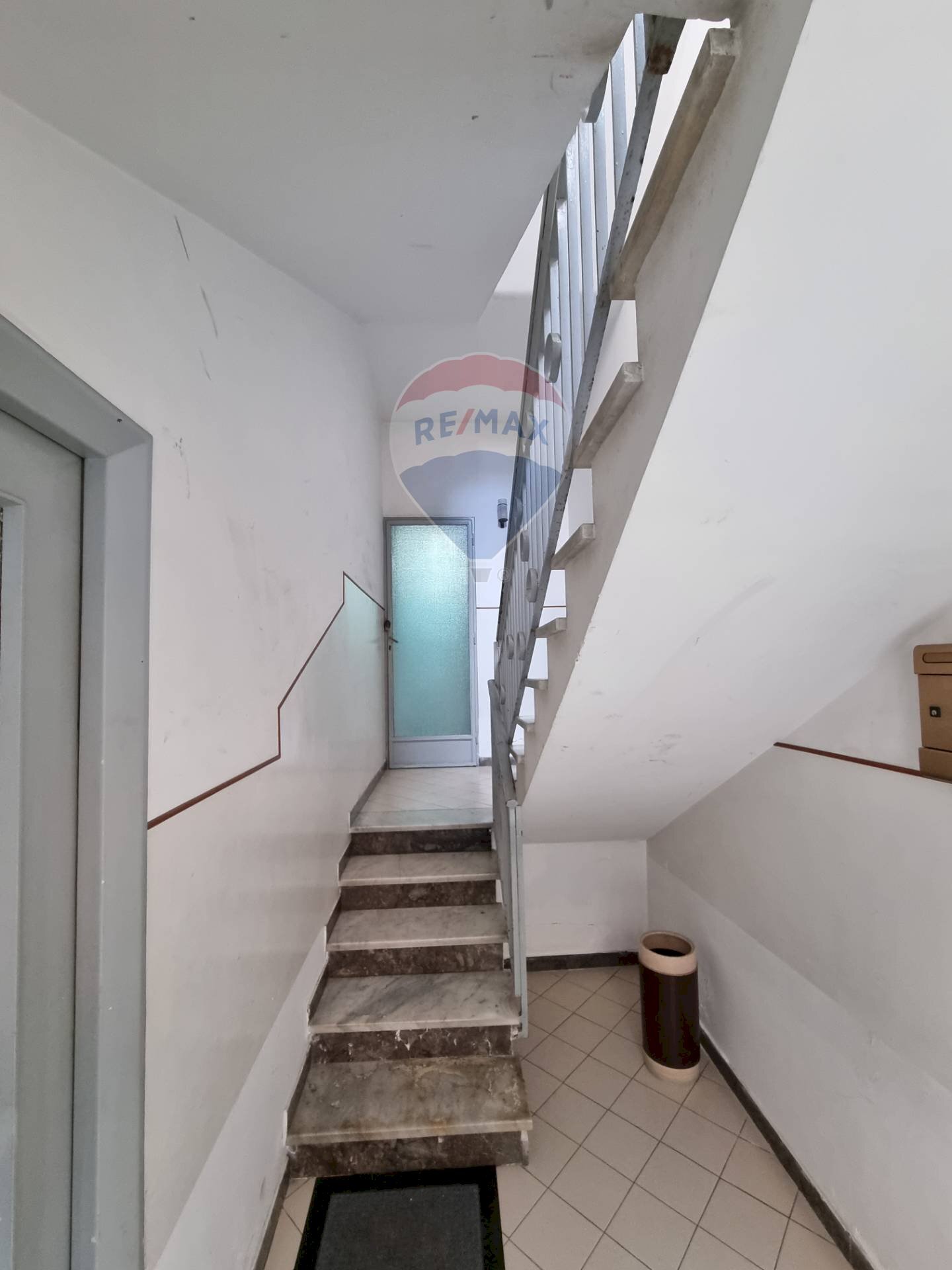 Scale - Bilocale via maesano
 
17, Aci Catena - foto 3