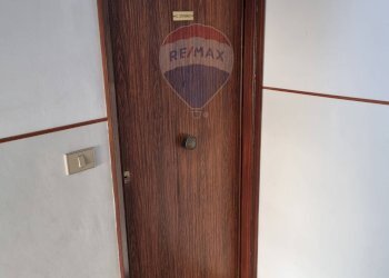 Hall / corridoio - Bilocale via maesano
 
17, Aci Catena - foto 4