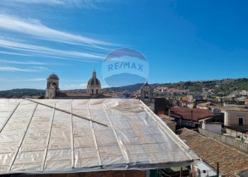 Edificio all\'aperto - Bilocale via maesano
 
17, Aci Catena - foto 21