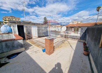 Terrazza - Bilocale via maesano
 
17, Aci Catena - foto 22