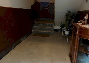 Scale - Casa indipendente VIA BARBERA
 
3/5, Mirabella Imbaccari - foto 3