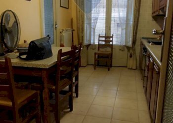 Sala da pranzo - Casa indipendente VIA BARBERA
 
3/5, Mirabella Imbaccari - foto 10